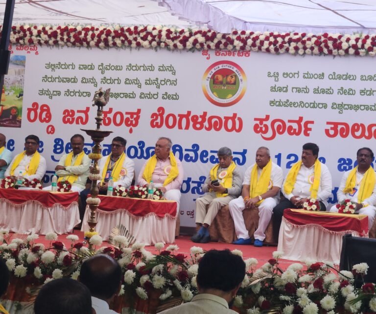 ಓಂ ಶಕ್ತಿ ದೇವಿಯ ಸನ್ನಿದಾನದಲ್ಲಿ ಮತ್ತೊಮ್ಮೆ ಜಯ ನೀಡೆಂದು ಅನುಗ್ರಹ ಕೋರಿದ ಕೇಂದ್ರ ಸಂಸದ ಪಿ ಸಿ ಮೋಹನ್….!