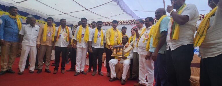 ಬೆಂಗಳೂರು ಪೂರ್ವ ತಾಲ್ಲೂಕು ರೆಡ್ಡಿ ಜನ ಸಂಘ ಇಂದು ಕಲ್ಯಾಣ ನಗರದಲ್ಲಿ ಶ್ರೀ ವೇಮನ ರೆಡ್ಡಿರವರ 612 ನೇ ಜನ್ಮದಿನಾಚರಣೆಯನ್ನು ಸಂಭ್ರಮದಿಂದ ಆಚರಿಸಲಾಯಿತು