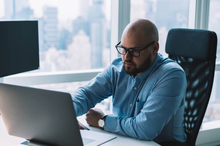 ಬೆಂಗಳೂರು ಪೂರ್ವ ತಾಲ್ಲೂಕು ರೆಡ್ಡಿ ಜನ ಸಂಘ ಇಂದು ಕಲ್ಯಾಣ ನಗರದಲ್ಲಿ ಶ್ರೀ ವೇಮನ ರೆಡ್ಡಿರವರ 612 ನೇ ಜನ್ಮದಿನಾಚರಣೆಯನ್ನು ಸಂಭ್ರಮದಿಂದ ಆಚರಿಸಲಾಯಿತು