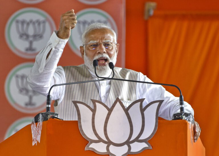 ‘ಖಾನ್ ಮಾರ್ಕೆಟ್ ಗ್ಯಾಂಗ್’ ಎಂದು ಕರೆಯಲ್ಪಡುವವರು ನಕಲಿ ನಿರೂಪಣೆಗಳನ್ನು ರಚಿಸುತ್ತಿದ್ದಾರೆ: ಪ್ರಧಾನಿ ಮೋದಿ