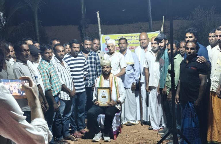 2025ನೇ ಸಾಲಿನ ಜಿಲ್ಲಾ ರಾಜ್ಯೋತ್ಸವ ಪ್ರಶಸ್ತಿ ಪುರಸ್ಕೃತ ಹಸೈನಾರ್ ತಾಳಿತ್ತನೂಜಿಗೆ ಹುಟ್ಟೂರು ಸನ್ಮಾನ